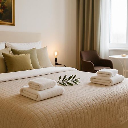 Appartamento Metropolis B2 -Γοητευτική Σουίτα Atene Esterno foto